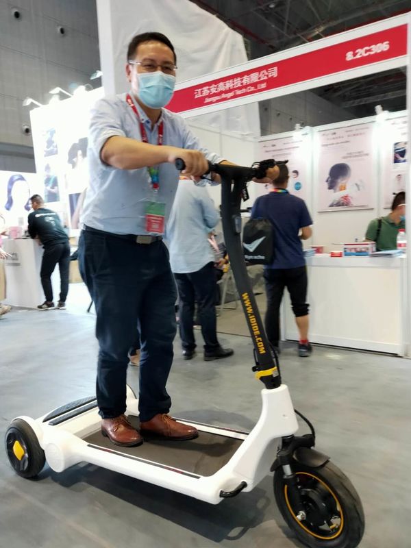 30KG Electric E Scooter